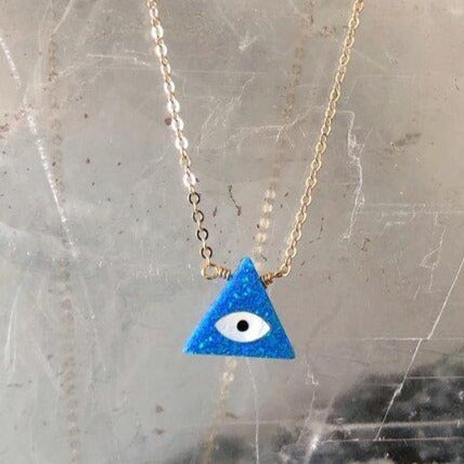 Opal on sale eye necklace