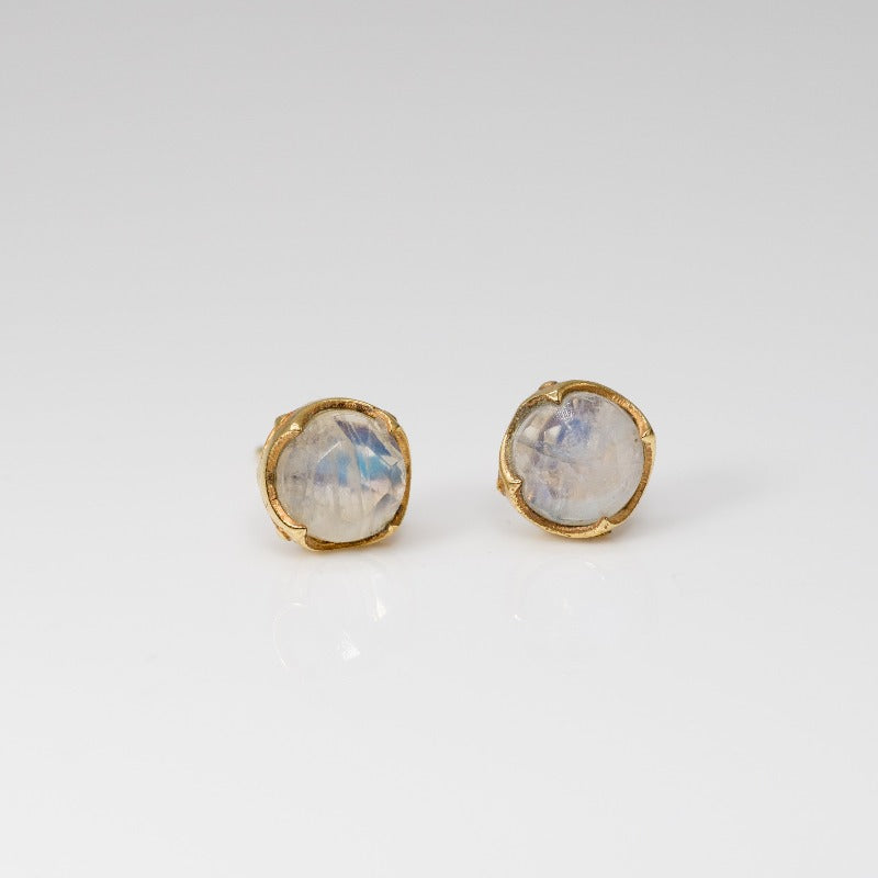 Crown Studs in Blue Chalcedony